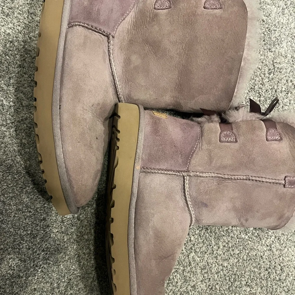 UGG Bailey Bow II Midi Shimmer Dusk shearling boots size women 9 GUC pink taupe